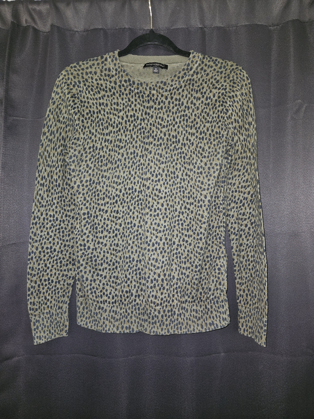 Banana Republic Animal Print Knit Sweater Small Flawed Hole